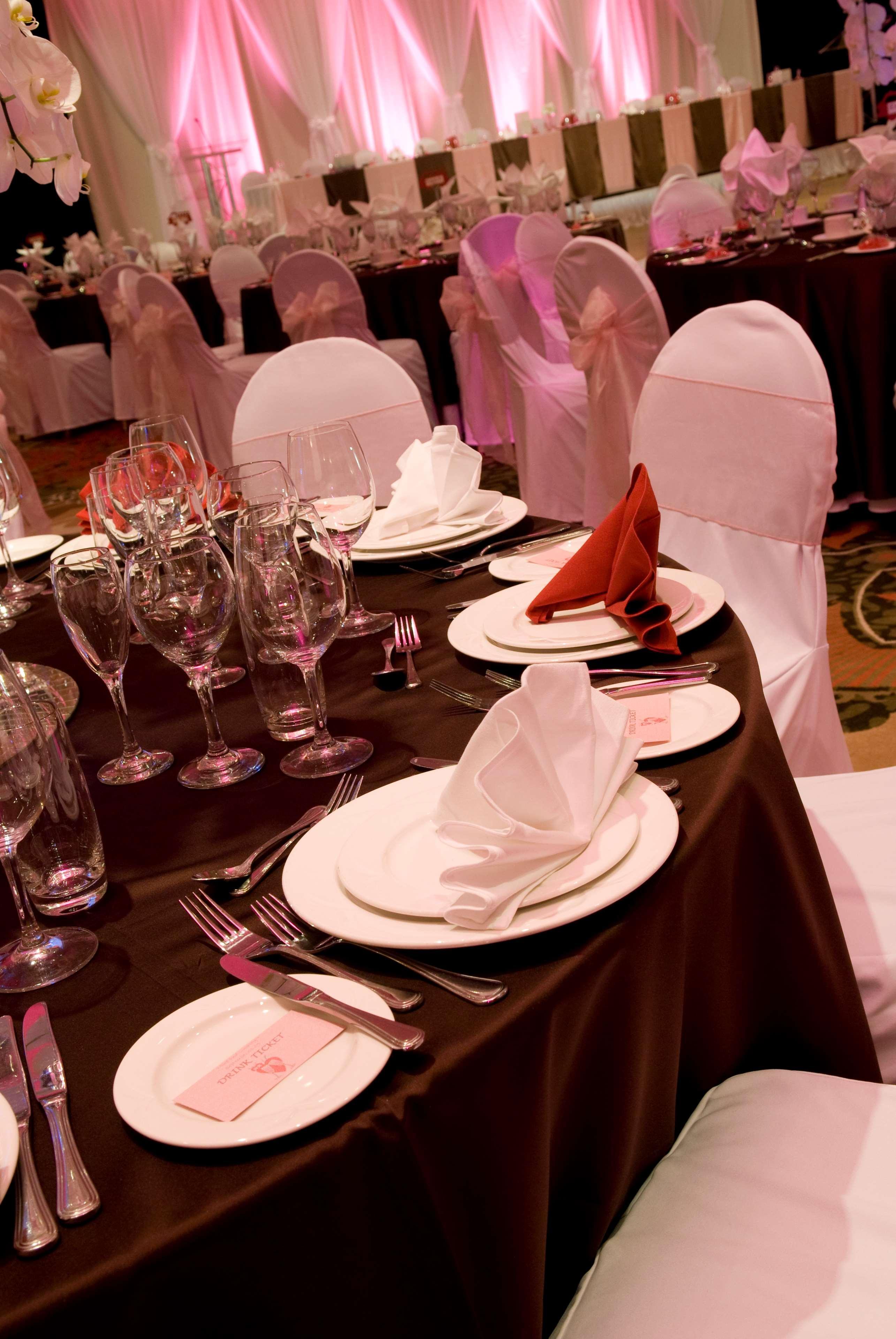 בורנבי Hilton Vancouver Metrotown מסעדה תמונה