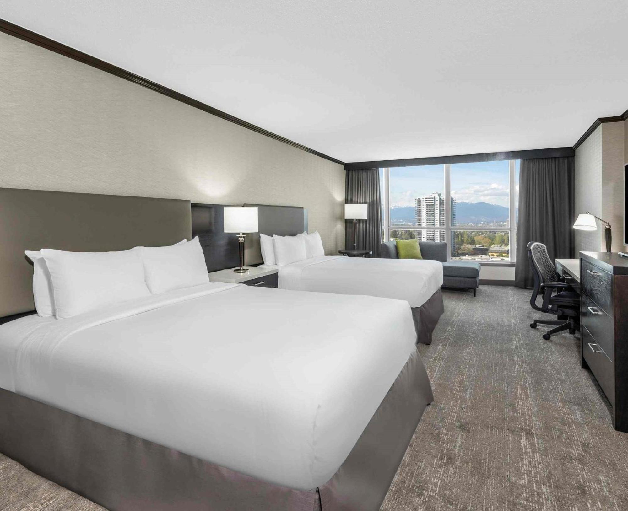 בורנבי Hilton Vancouver Metrotown מראה חיצוני תמונה