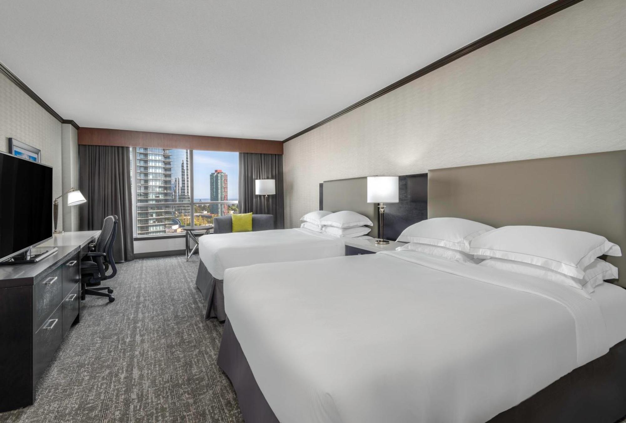בורנבי Hilton Vancouver Metrotown מראה חיצוני תמונה