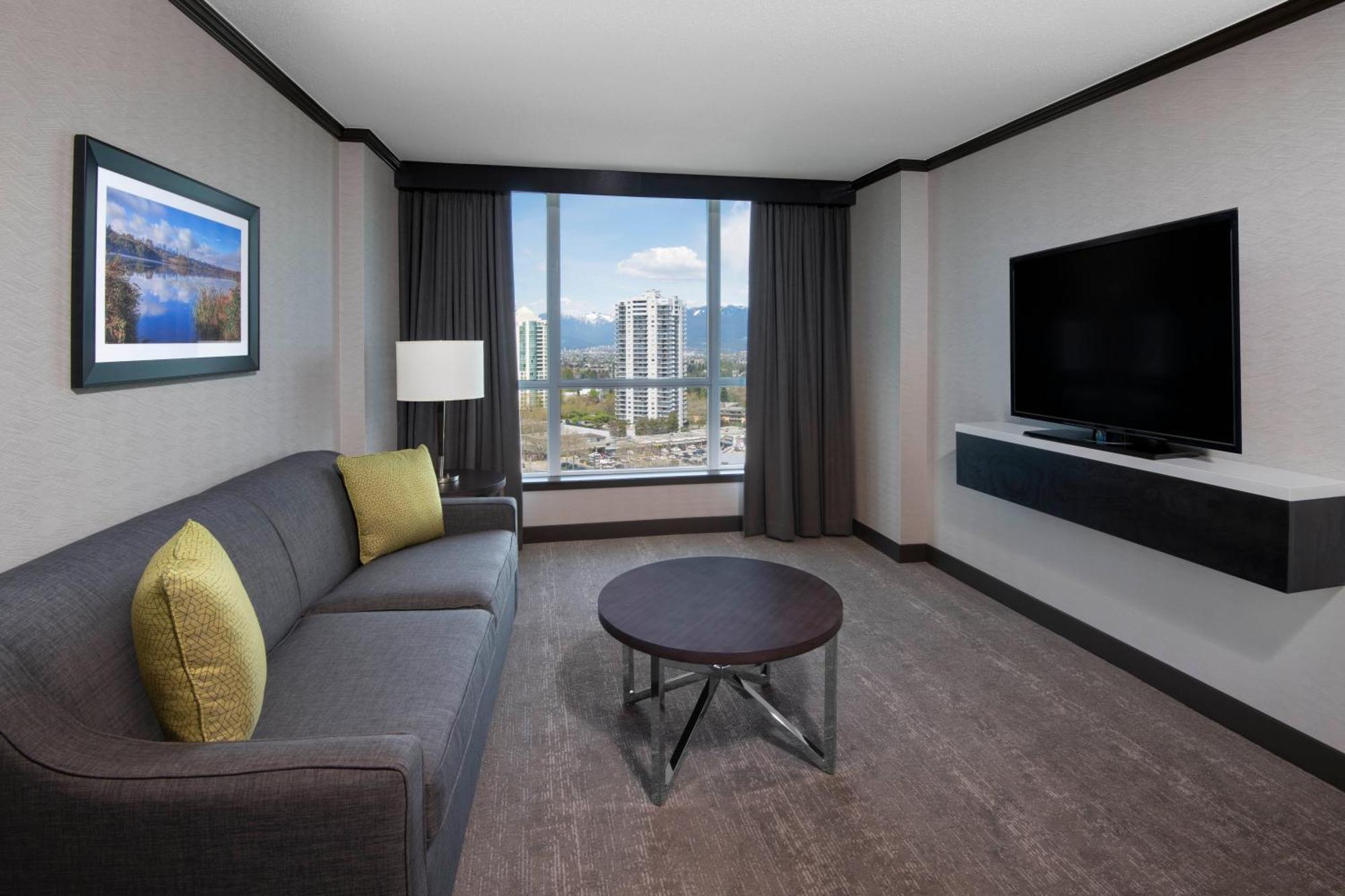בורנבי Hilton Vancouver Metrotown מראה חיצוני תמונה