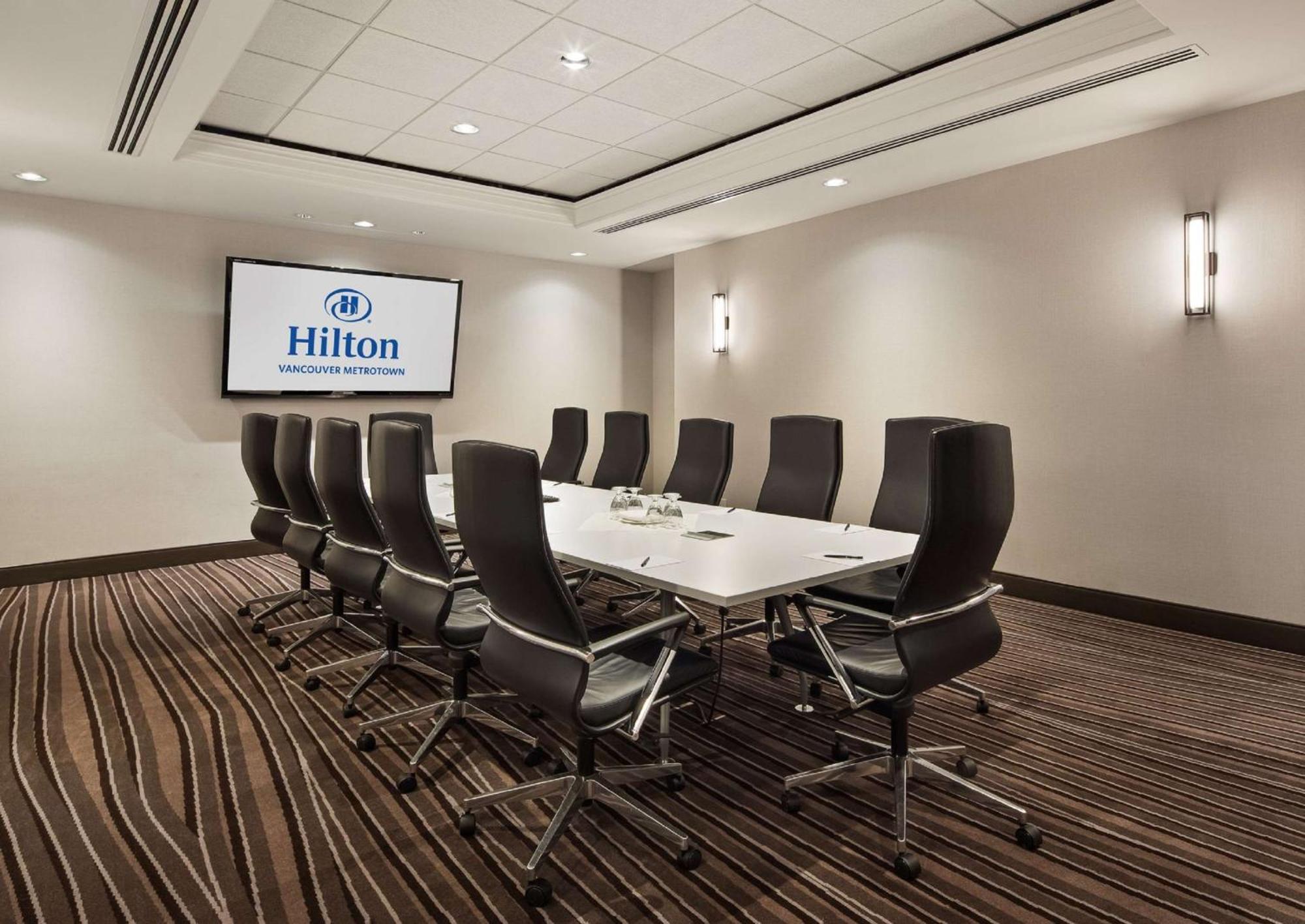 בורנבי Hilton Vancouver Metrotown מראה חיצוני תמונה