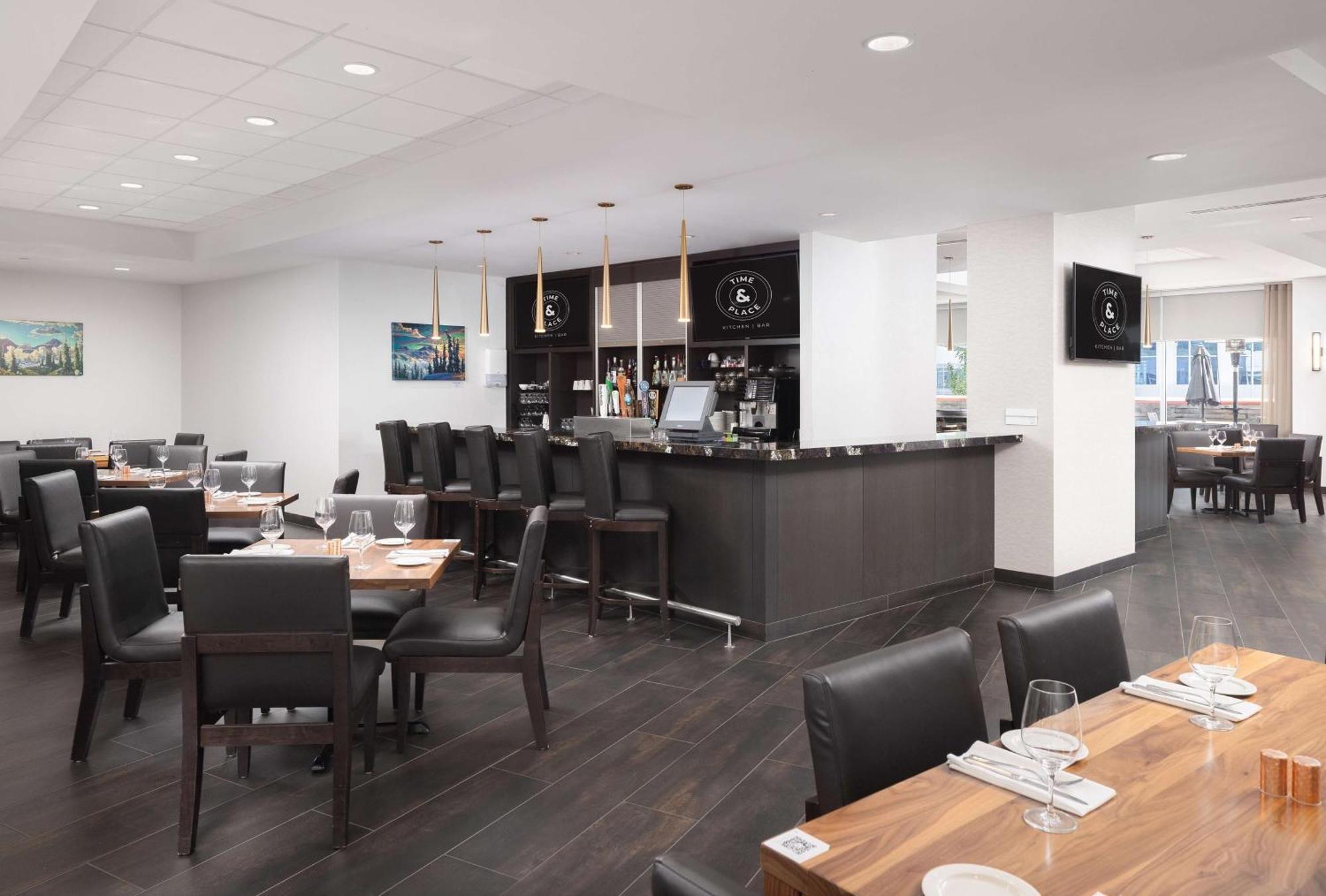 בורנבי Hilton Vancouver Metrotown מראה חיצוני תמונה