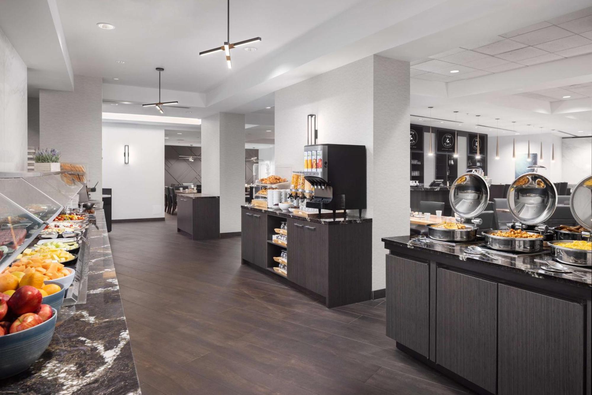 בורנבי Hilton Vancouver Metrotown מראה חיצוני תמונה