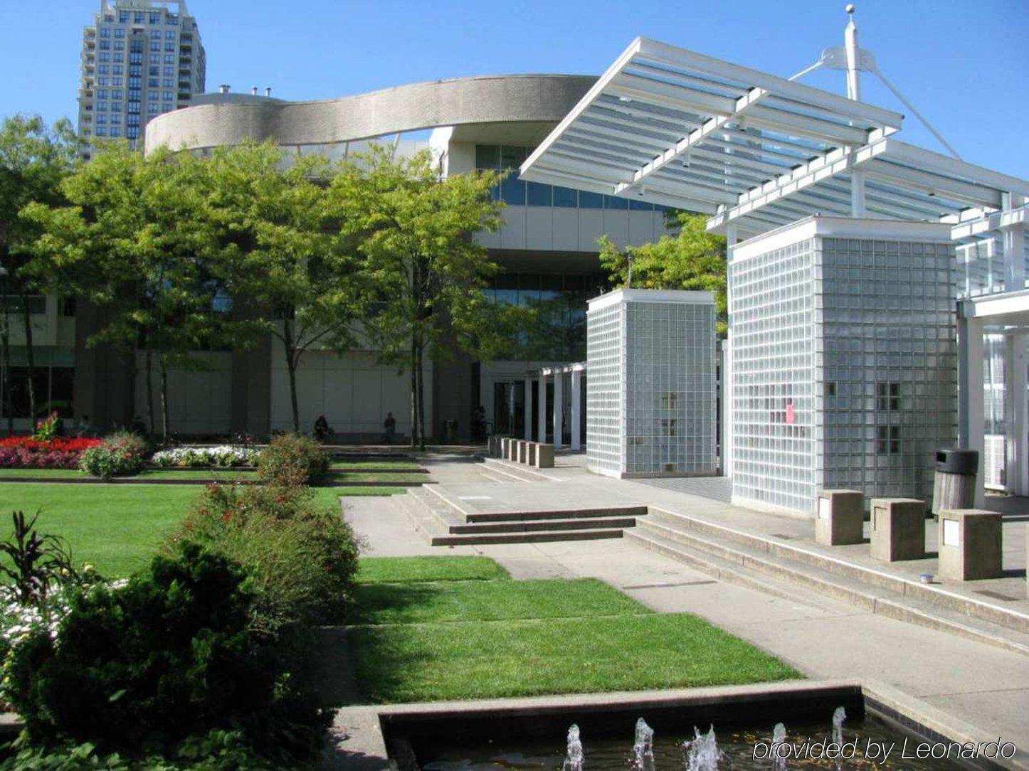 בורנבי Hilton Vancouver Metrotown מראה חיצוני תמונה